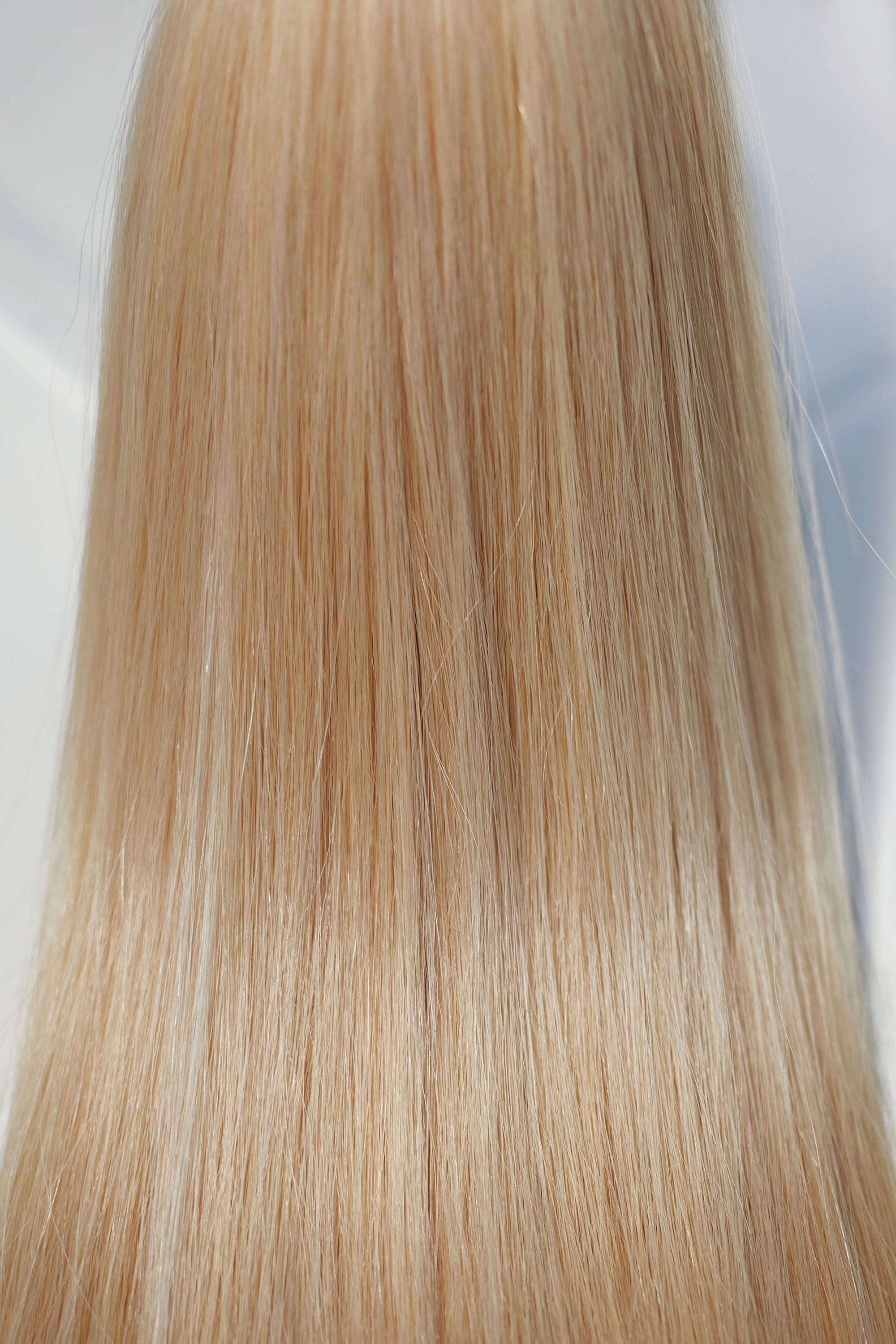 Behair professional Keratin Tip "Premium" 20" (50cm) Natural Straight Light Gold Blond #24 - 25g (1g each pcs) hair extensions